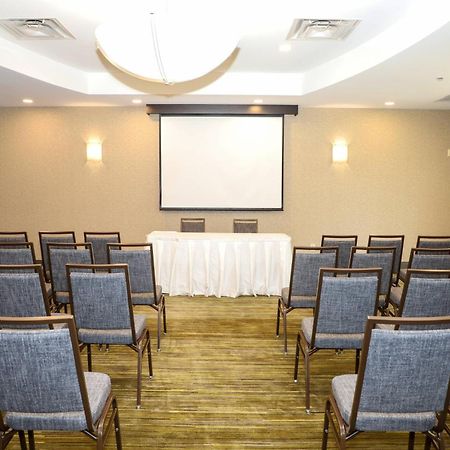 Courtyard By Marriott Toronto Brampton Otel Dış mekan fotoğraf