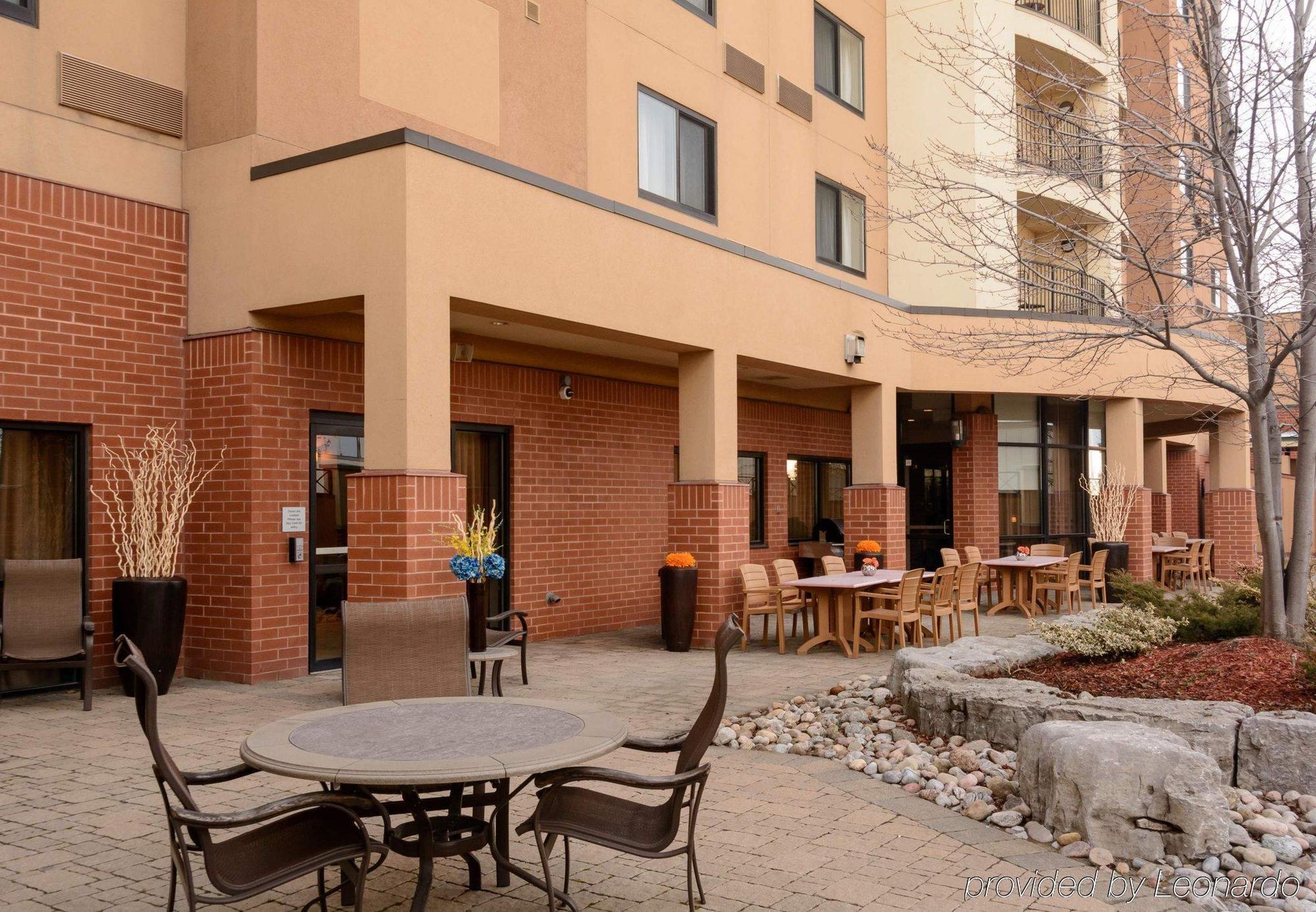 Courtyard By Marriott Toronto Brampton Otel Dış mekan fotoğraf