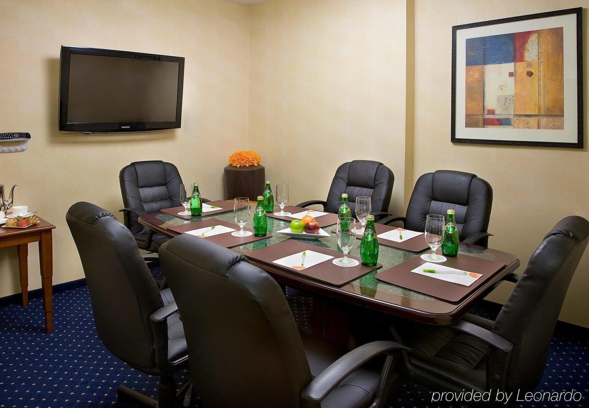 Courtyard By Marriott Toronto Brampton Otel Dış mekan fotoğraf